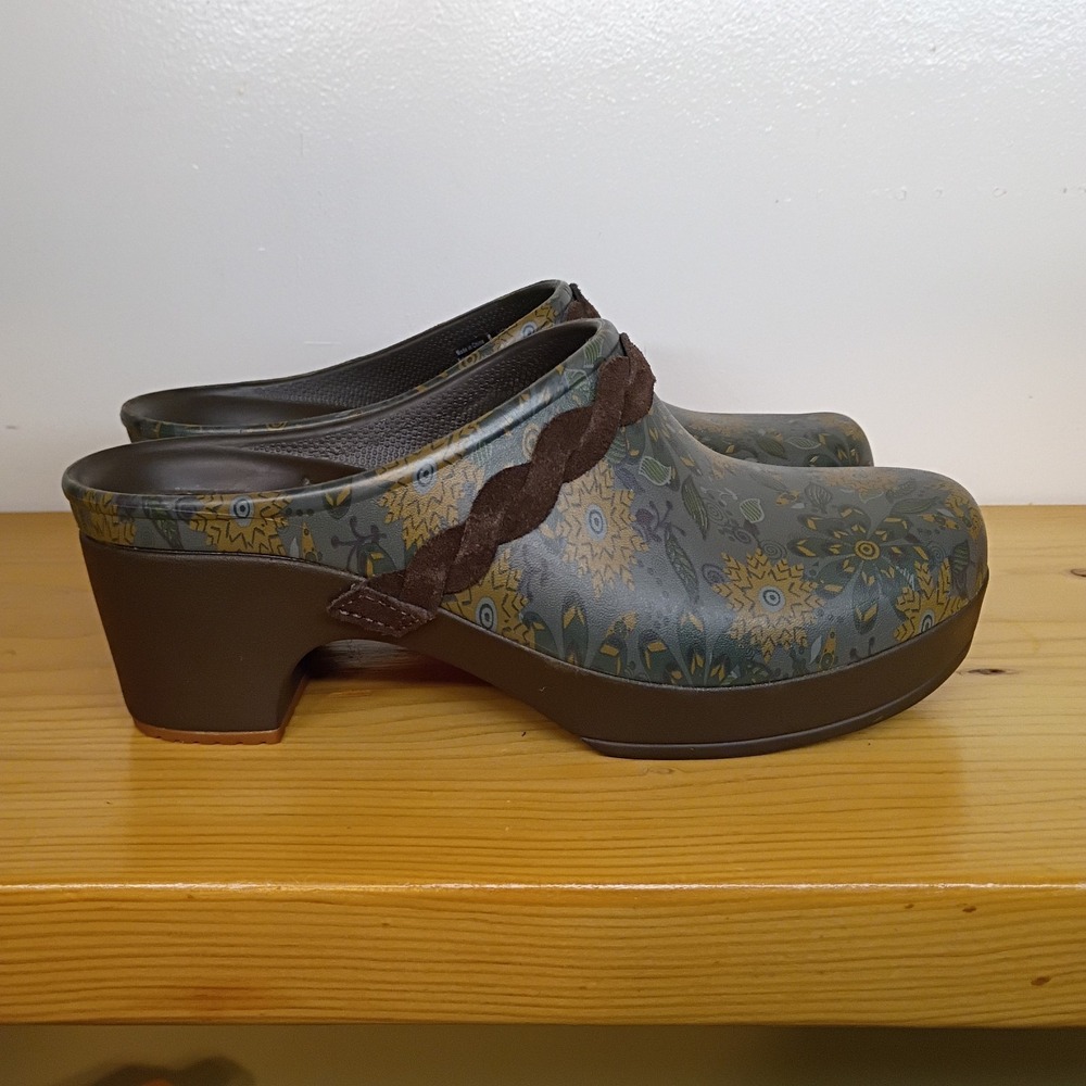Crocs Dual Comfort Womens Clogs Shoes Brown/Floral Heels Mules Slip On Size 7 - Picture 4 of 11